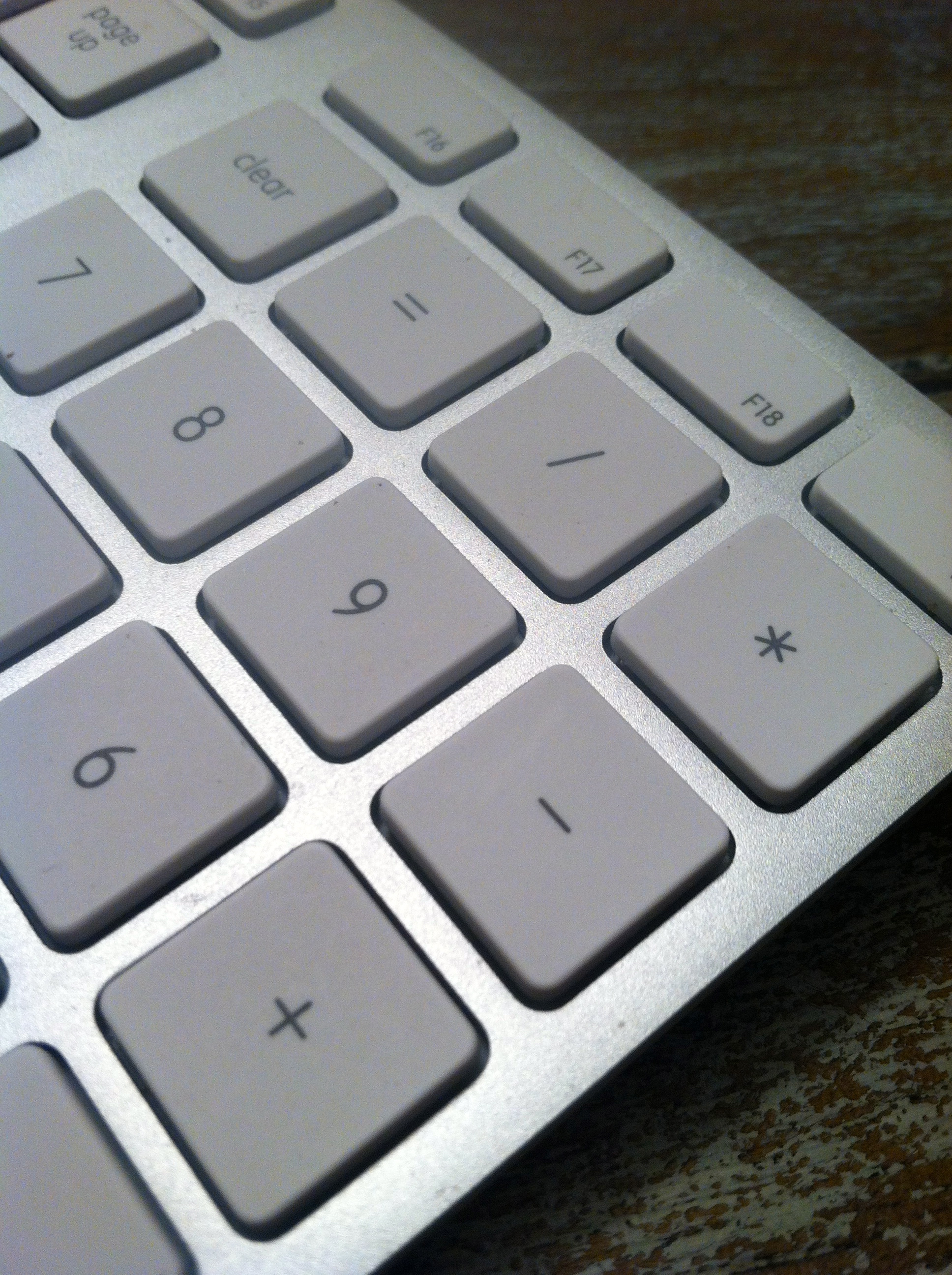 How To Clean Your Computer Keyboard Safely TheMamasGirls