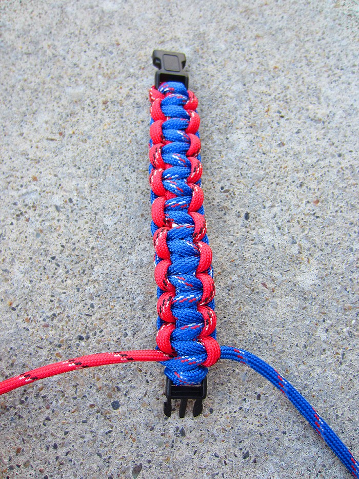 Fun and Easy Paracord Bracelets for Kids TheMamasGirls