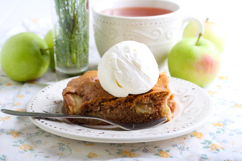 warm apple cake recipe